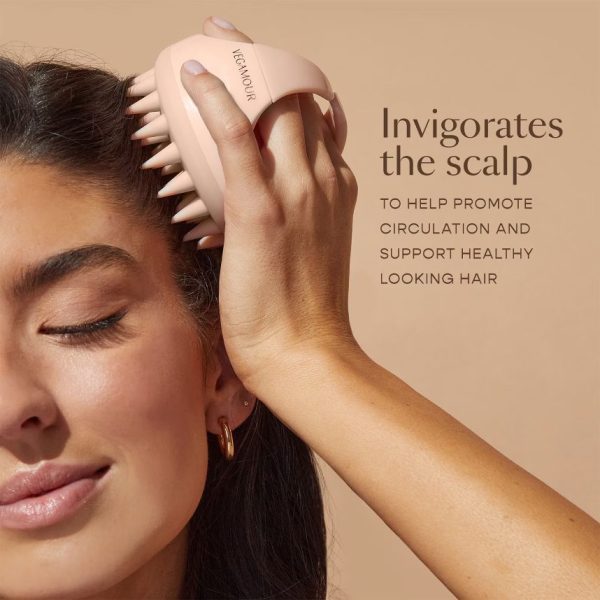 Vegamour GRO Revitalizing Scalp Massager - Image 2