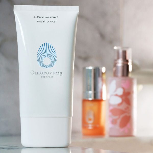 Omorovicza Cleansing Foam 150ml - Image 4