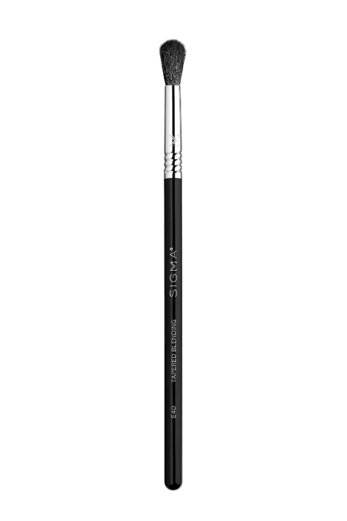 Sigma Beauty E40 – Tapered Blending