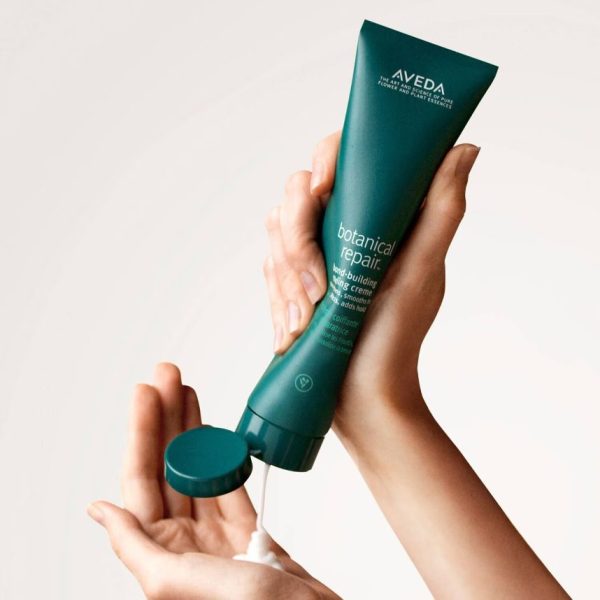 AVEDA Botanical Repair™ Bond-Building Styling Crème 150ml - Image 2