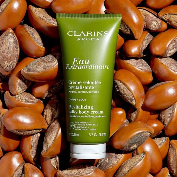 Clarins Eau Extraordinaire Revitalizing Silky Body Cream 200ml - Image 4