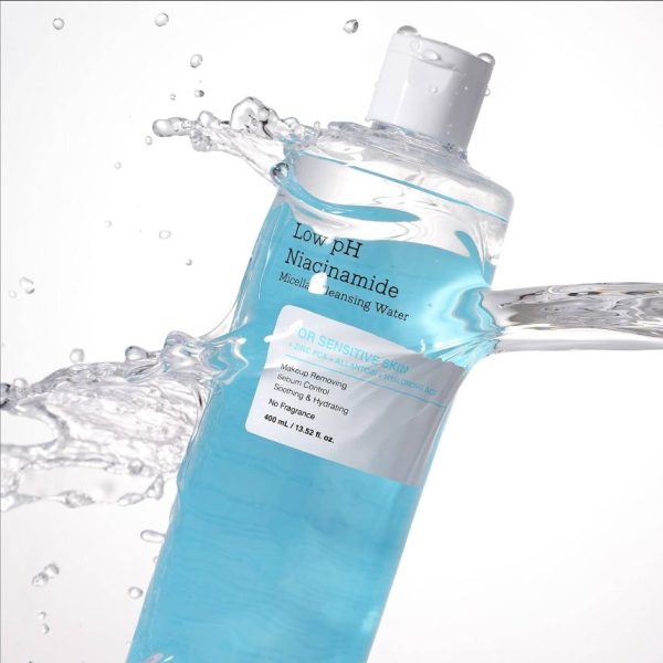 COSRX Low pH Niacinamide Micellar Cleansing Water 400ml - Image 2