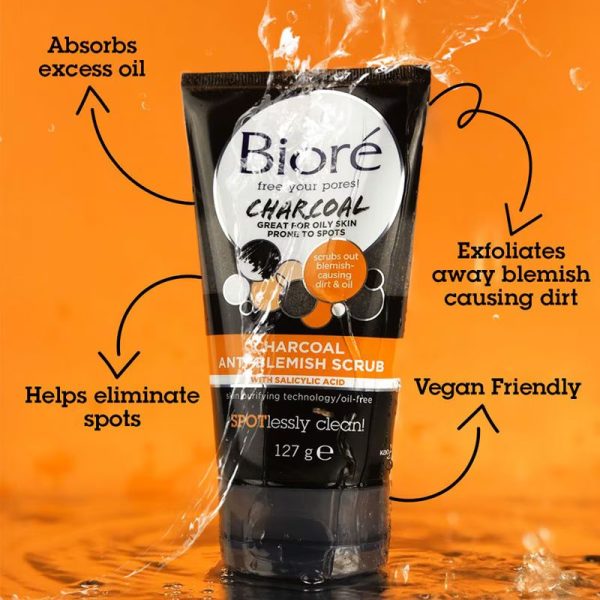 Biore Charcoal Oil Control Scrub 129g - Image 2