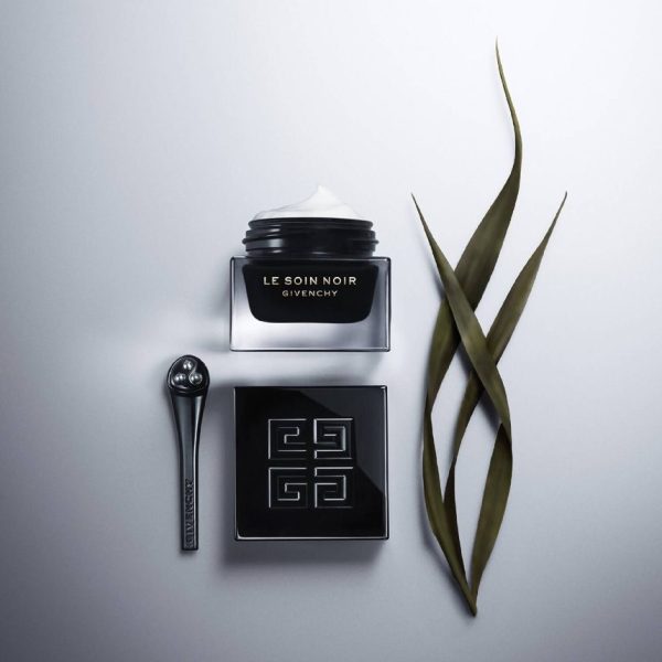 GIVENCHY Le Soin Noir Eye Contour 20ml - Image 3