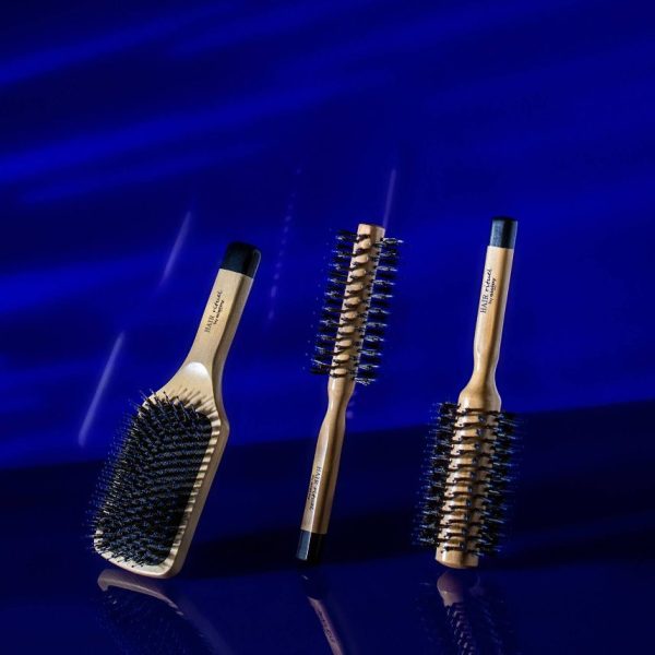 SISLEY The Blow Dry Brush No 2 - Image 2