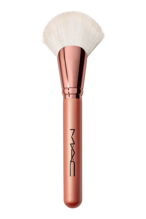 M.A.C Bronzer Fan Brush 143S