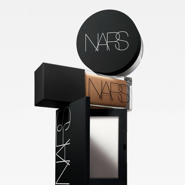 NARS Light Reflecting Loose Setting Powder 10g - Image 4