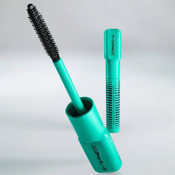 M.A.C Lash Dry Shampoo Mascara Refresher - Image 4