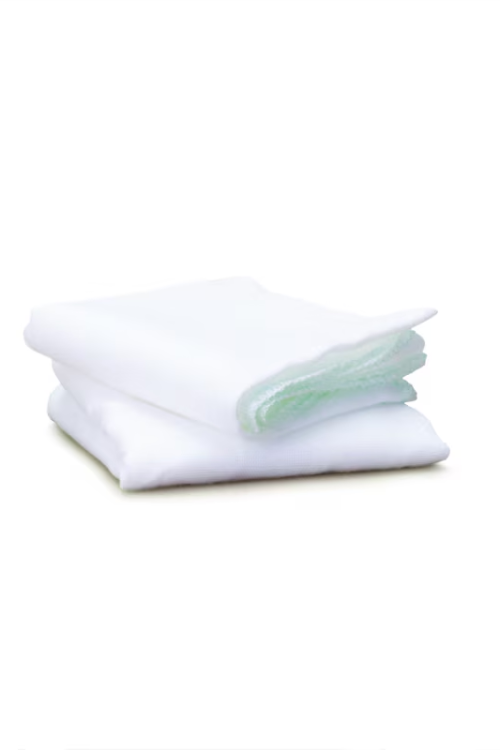 Liz Earle Pure Muslin Cloths x 2