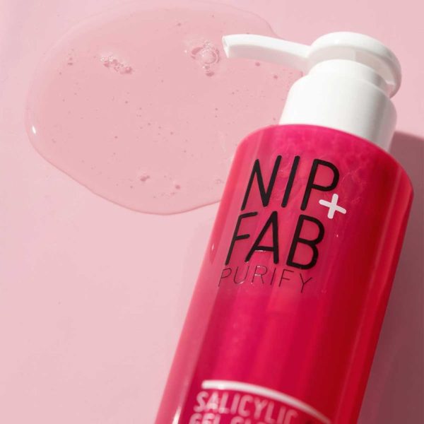 NIP+FAB Salicylic Fix Gel Cleanser 145ml - Image 2